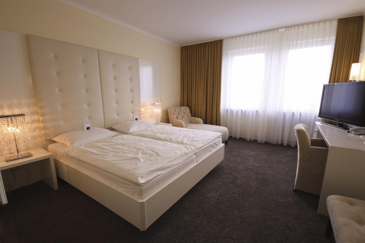 Hotel-Restaurant Zur Krone Loehnberg Luaran gambar