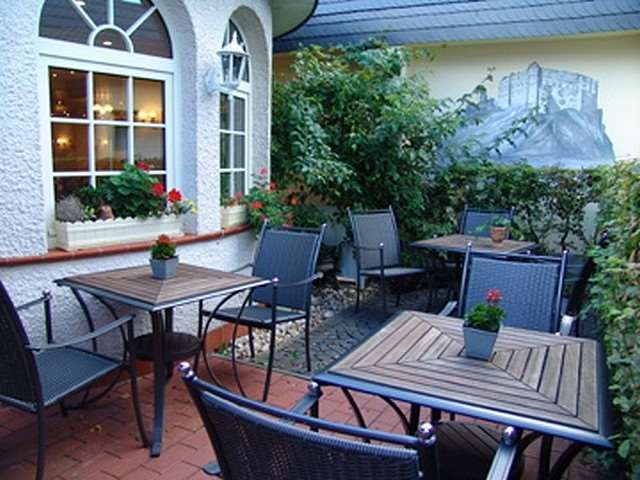 Hotel-Restaurant Zur Krone Loehnberg Restoran gambar