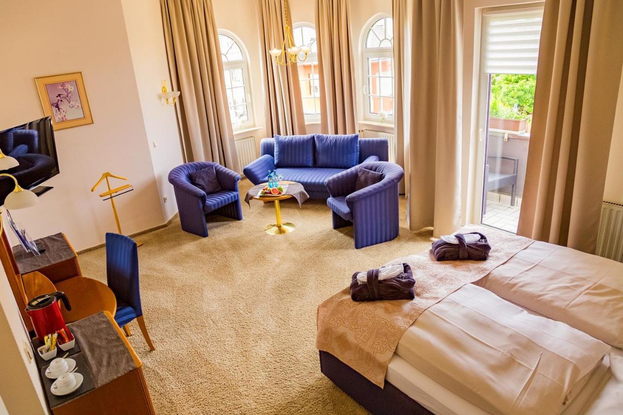 Hotel-Restaurant Zur Krone Loehnberg Luaran gambar